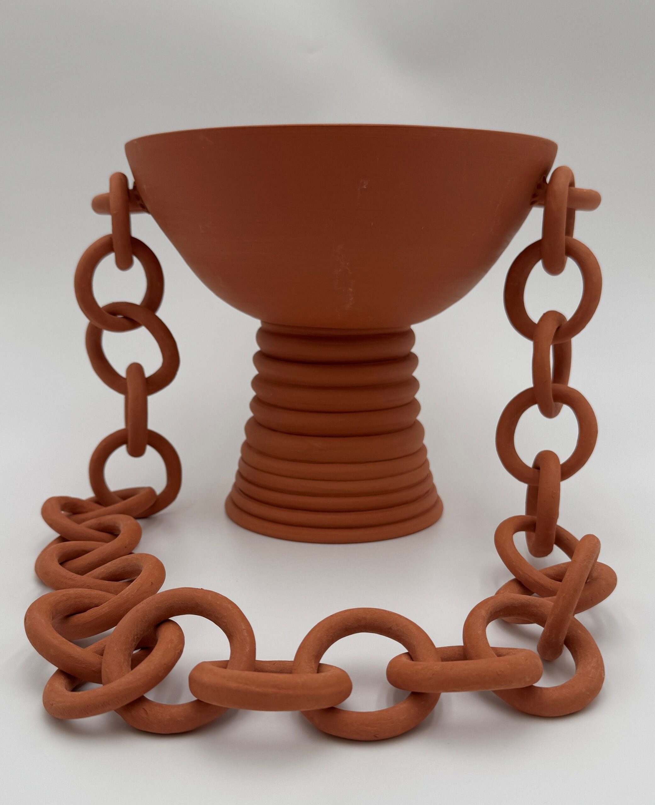 Single Chain Vase - Image 4